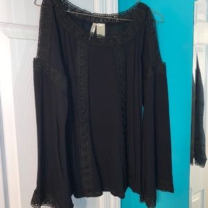 Forgotten Grace Black Blouse. Size Medium